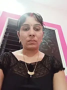 Hot ree85 online show from May 24, 2026, 7:57 am