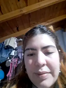 Snapshot of mililena1 chatting on May 29, 2026, 9:35 pm mililena1 online show from May 29, 2026, 9:35 pm