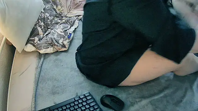 SexyLady1986 online show from January 12, 2026, 7:46 am