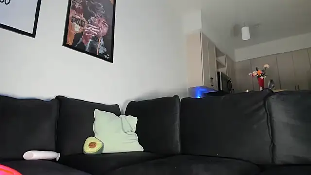 emorisplash online show from March 10, 2026, 2:05 am