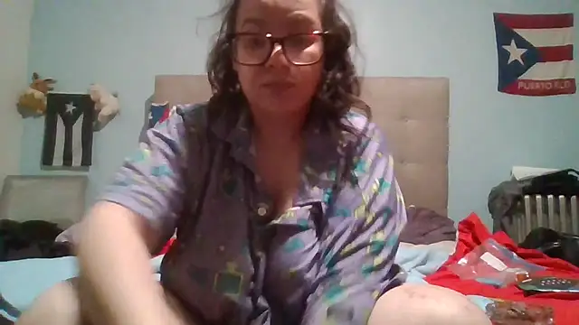 bellakay19 online show from June 1, 2026, 6:26 am