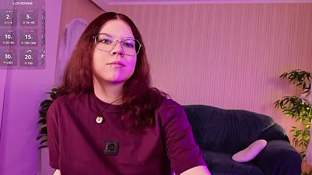 Snapshot of A_Lot_of_Bunny chatting on February 13, 2026, 3:19 pm A Lot of Bunny online show from February 13, 2026, 3:19 pm