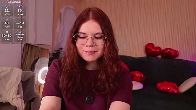 Snapshot of A_Lot_of_Bunny chatting on February 21, 2026, 9:21 am A Lot of Bunny online show from February 21, 2026, 9:21 am