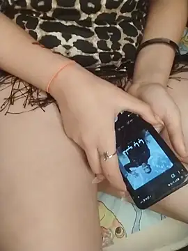 Snapshot of toty0007 chatting on February 6, 2026, 4:32 pm toty0007 online show from February 6, 2026, 4:32 pm