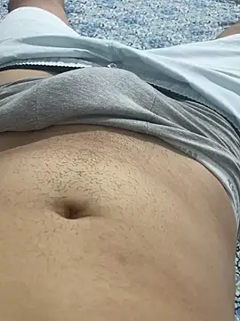 novinhode19yy online show from April 10, 2026, 9:41 pm