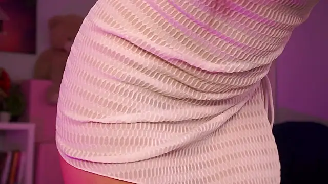 Ava Solis online show from February 26, 2026, 8:08 pm