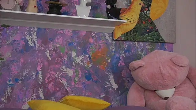 Ava Solis online show from April 2, 2026, 6:27 pm