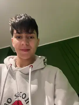 ravenryx online show from February 10, 2026, 3:27 pm