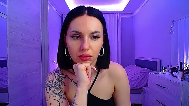 Pure temptation J online show from February 11, 2026, 3:55 am