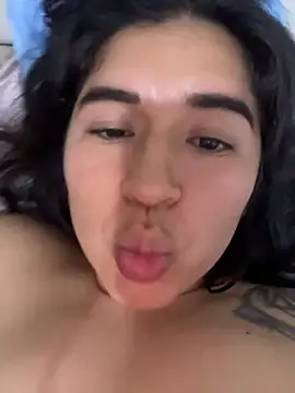 Minico25 online show from April 12, 2026, 2:55 pm