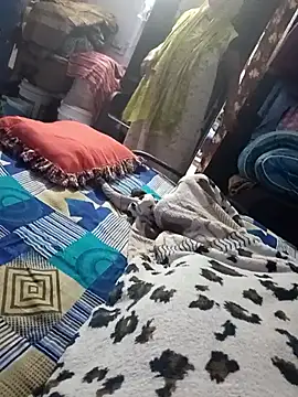 coupleshow-143 online show from March 5, 2026, 4:30 am