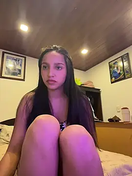 Snapshot of Eve_Ritz chatting on March 29, 2026, 4:45 am Eve Ritz online show from March 29, 2026, 4:45 am