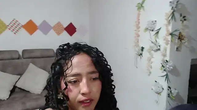 23velvet online show from January 13, 2026, 4:40 am