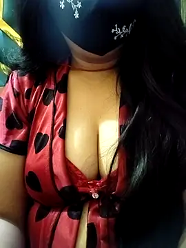 Snapshot of couple_fun_ chatting on February 25, 2026, 11:47 pm couple fun online show from February 25, 2026, 11:47 pm