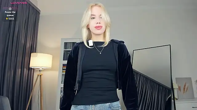 beauty cutiepie online show from January 9, 2026, 7:44 am