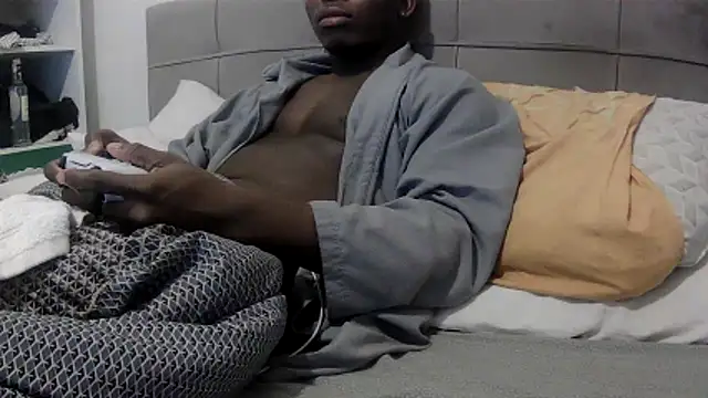 Snapshot of Bigchocco chatting on February 19, 2026, 4:25 pm Bigchocco online show from February 19, 2026, 4:25 pm