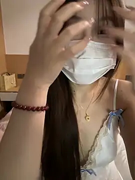  xiaoxinxin  online show from March 7, 2026, 1:57 am