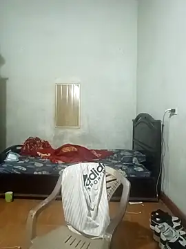 Hoangvan99997 online show from March 6, 2026, 12:34 pm