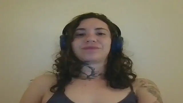 Dirty Pink online show from March 10, 2026, 9:42 pm