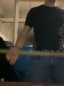 allee2206 online show from March 5, 2026, 9:55 pm