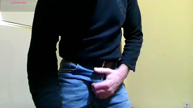 Snapshot of Ele7b5 chatting on March 12, 2026, 11:11 pm Ele7b5 online show from March 12, 2026, 11:11 pm