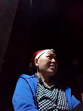 Snapshot of Agnes-baby chatting on January 13, 2026, 12:43 pm Agnes-baby online show from January 13, 2026, 12:43 pm