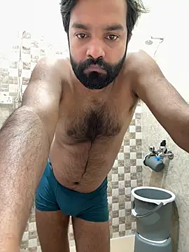 Snapshot of Rahil_94 chatting on April 23, 2026, 2:02 am Rahil 94 online show from April 23, 2026, 2:02 am