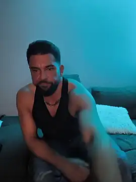 Snapshot of Angelo_33 chatting on January 15, 2026, 5:49 pm Angelo 33 online show from January 15, 2026, 5:49 pm