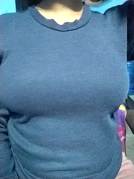 hot ashiya online show from February 6, 2026, 4:21 pm