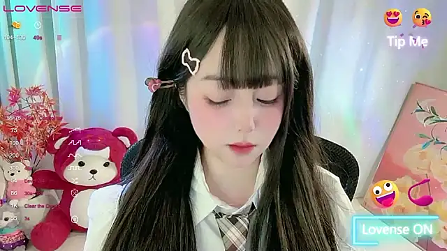 Snapshot of CLaire-5 chatting on February 26, 2026, 5:45 pm CLaire-5 online show from February 26, 2026, 5:45 pm