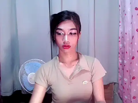Snapshot of Goddess_katrina26 chatting on February 12, 2026, 8:53 am Goddess katrina26 online show from February 12, 2026, 8:53 am