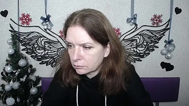  HelenEvans  online show from January 13, 2026, 6:08 am