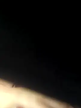 Snapshot of dirty-shell chatting on January 5, 2026, 6:44 pm dirty-shell online show from January 5, 2026, 6:44 pm