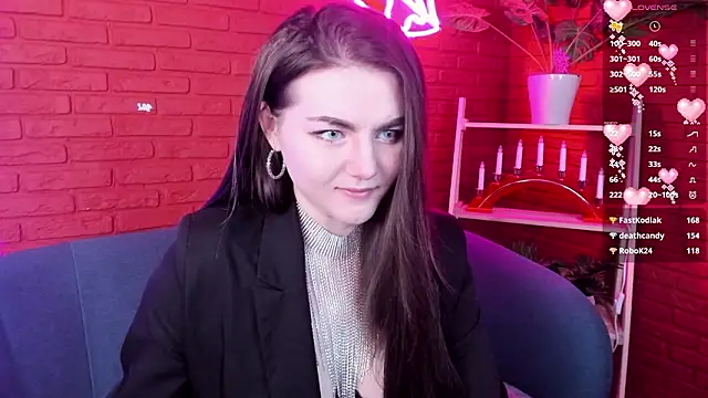 Snapshot of ScarletMur chatting on February 8, 2026, 10:51 am ScarletMur online show from February 8, 2026, 10:51 am