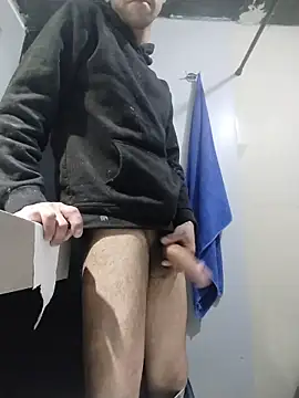 AlejandreBy online show from April 23, 2026, 2:35 am