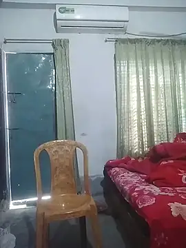 momo loves online show from February 14, 2026, 4:20 am