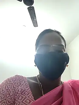 Tamil Hot Divya online show from February 4, 2026, 12:49 am