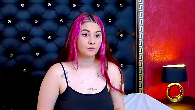 NicoleWeslley online show from January 8, 2026, 11:01 am