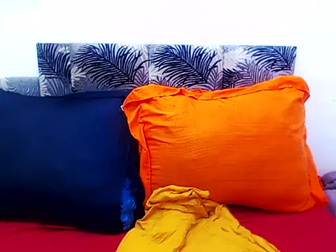 SEXY MATURExx online show from March 4, 2026, 4:29 am