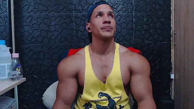 Snapshot of viktor_herrera chatting on January 9, 2026, 7:59 pm viktor herrera online show from January 9, 2026, 7:59 pm