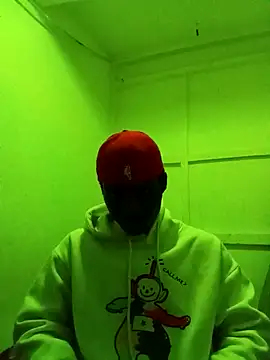 Snapshot of Klhowd chatting on January 7, 2026, 2:58 am Klhowd online show from January 7, 2026, 2:58 am