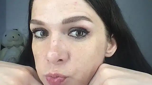 Snapshot of Little_Mia_Secret chatting on July 19, 2026, 1:37 pm Little Mia Secret online show from July 19, 2026, 1:37 pm