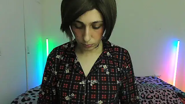 Snapshot of HoneyValentine chatting on February 20, 2026, 7:47 pm HoneyValentine online show from February 20, 2026, 7:47 pm