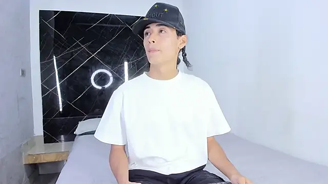 Treyk king online show from January 17, 2026, 3:44 am