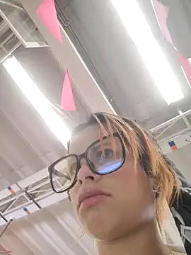 Cataleya 16 online show from February 11, 2026, 7:52 pm