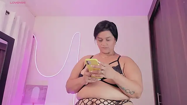 athenaking online show from February 5, 2026, 6:34 pm