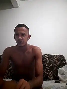 Snapshot of Magrinhodelicia011 chatting on April 2, 2026, 12:30 am Magrinhodelicia011 online show from April 2, 2026, 12:30 am