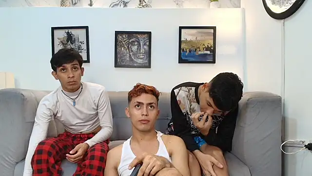 AVENGER BOYS2026 online show from February 11, 2026, 1:21 am