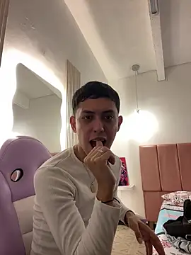 Snapshot of Iamcami_ chatting on February 23, 2026, 6:49 pm Iamcami online show from February 23, 2026, 6:49 pm