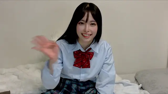 -misa-oo online show from February 15, 2026, 4:09 am